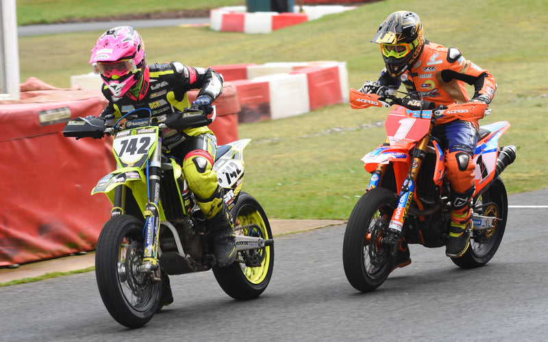 Chris Hodgson vs Davey Todd: Rowrah Race Circuit